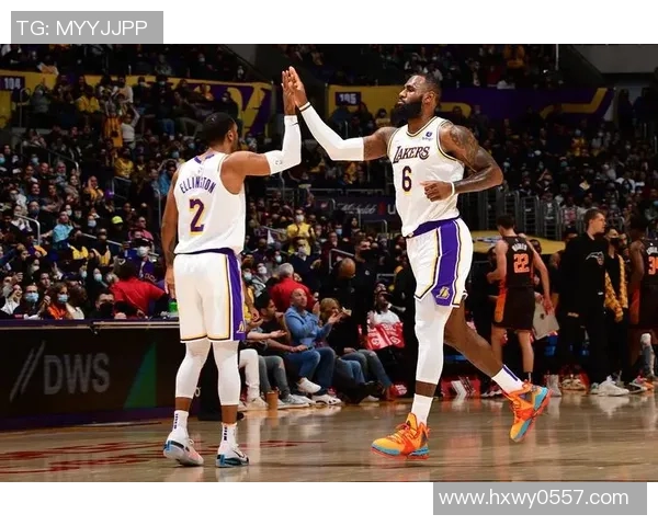 07赛季湖人对决魔术的经典对抗与精彩瞬间回顾